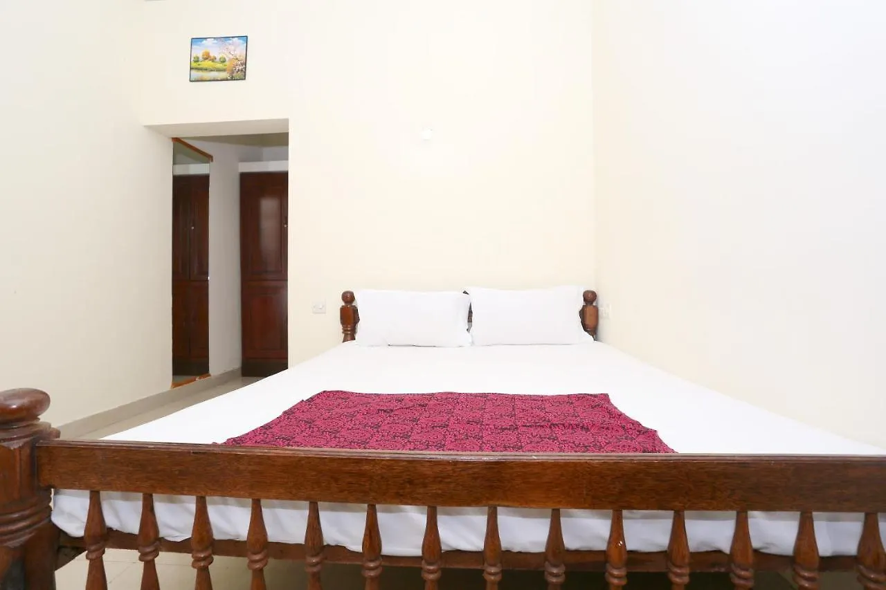 Spot On 36522 Karthika Plaza Hotel Varkala India